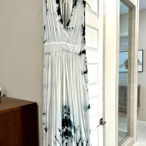 Tie Dye Maxi Dress Chelsea & Theodore - M